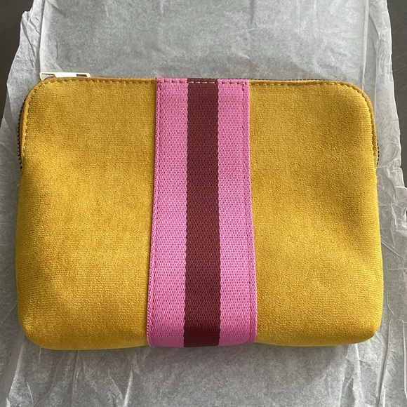 Neiman Marcus Velvet Pouch - Picture 3 of 15